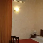 Gresi Hotel Catánia