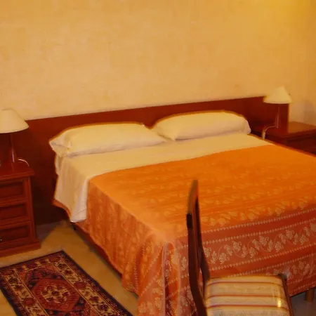 Hotel Gresi 3*